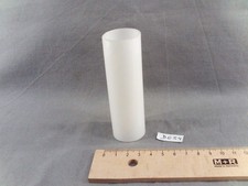 Ancienne Fausse bougie fourreau 28 x 97 mm en opaline blanche (réf DG54)