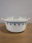 Vintage Pyrex SNOWFLAKE BLUE GARLAND 474 Casserole Dish with Lid 1.5 Quart