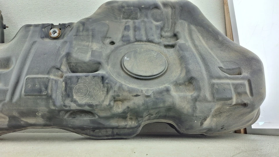 BMW 320i XDRIVE 2013-2015 2,0 L tanque de combustible botella OEM Foto 4 de 4