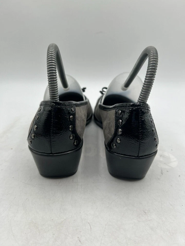 Tacón de cuña Aerosoles Tomahawk para mujer talla 6,5 cuero negro punta redonda sin cordones Foto 3 de 4