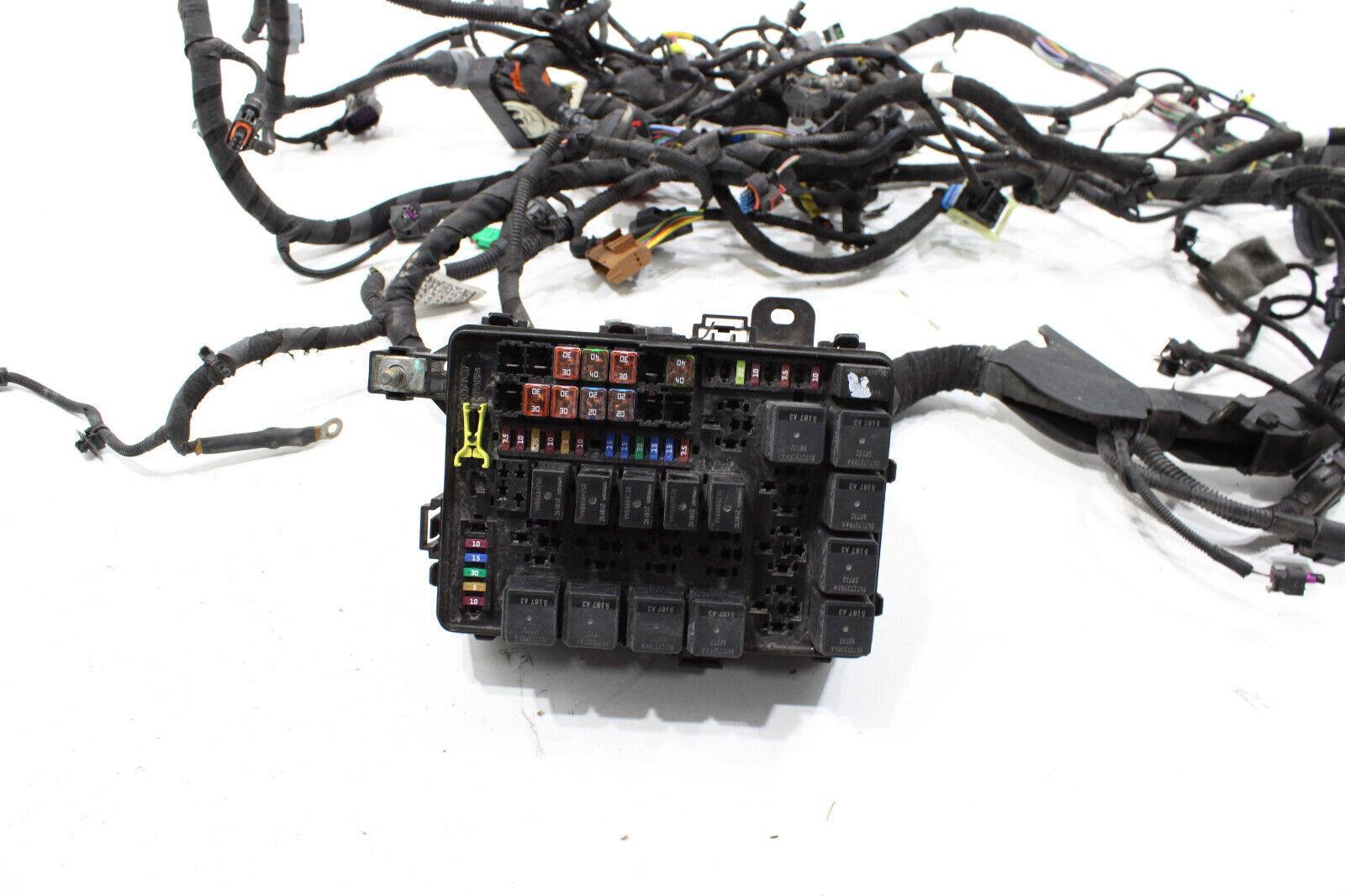 2017-20 MASERATI LEVANTE 3.0L ENGINE BAY ROOM WIRE WIRING HARNESS & FUSE BOX OEM