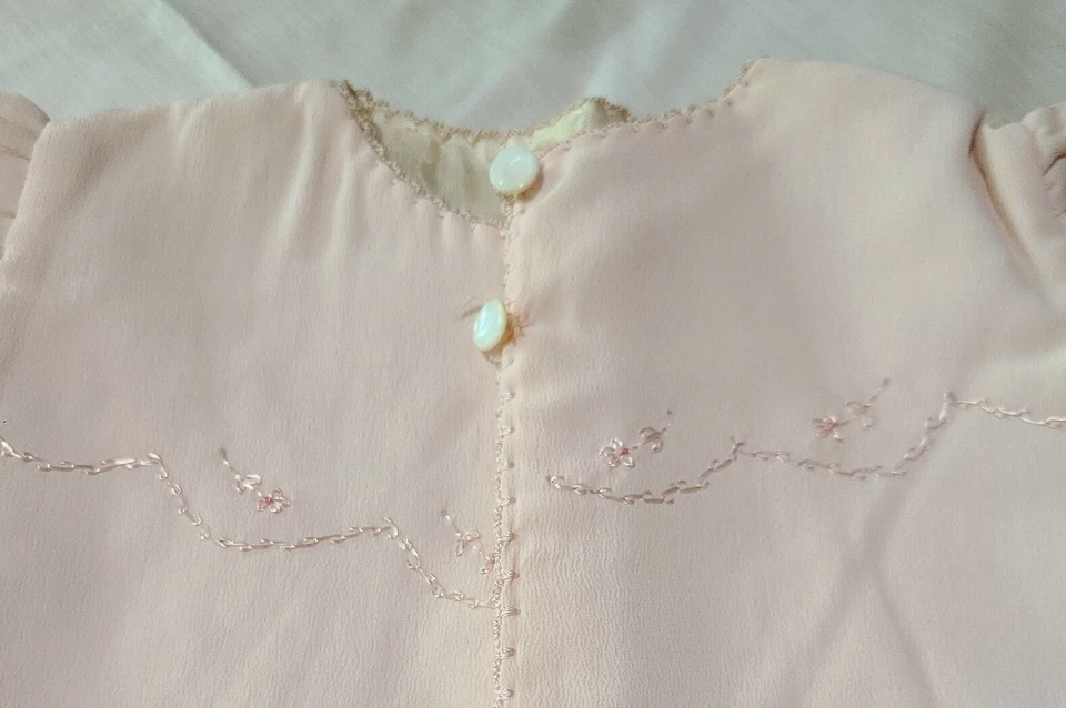 ВИНТАЖНЫЙ ♡ 1940-х ♡ ребенка розовый крещение пальто куртка с шляпой ♡ 19» длиной - Изображение 4 из 4