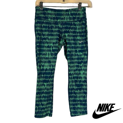 Nike Dri-Fit Running Capri Legging Pants Size XS Green Yoga