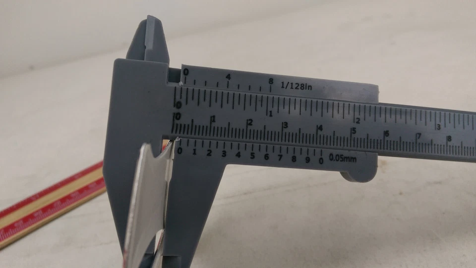 Low Profile Light Weight Aluminum Decal Emblem NBA New York Knicks - Image 4 of 4