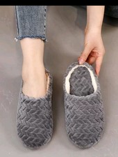 Women Men Winter Slippers Warm Fluffy Fleeces Soft Bottom Indoor Slip-on.