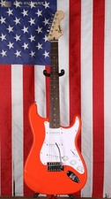 Squier Edizione Limitata Sonic® Stratocaster® - Rosso Fiesta