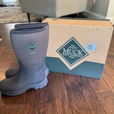 Muck Boot Company Wetland Rain Boot Womens 6 Waterproof Rubber Shoes + 6 socks