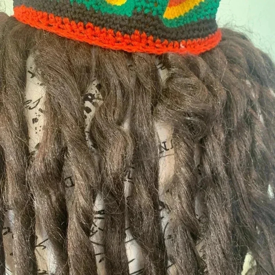 Disfraz Rasta Sombrero Tejido Peluca Rayas Rojo con Rastas Largas Rastas Foto 3 de 4