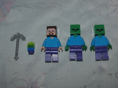 Lego Minecraft Minifigure Set Steve, Zombies