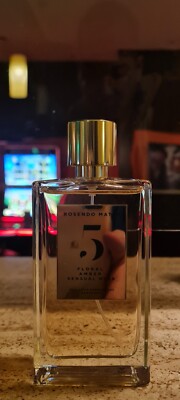 Rosendo Mateu Olfactive Expressions Nº5 Floral, Amber, Sensual Musk EDP (unisex)