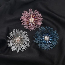 Silk thread craftsmanship Japanese chrysanthemum brooch and pin for women