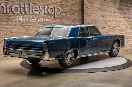 1965 Lincoln Continental - Picture 4 of 24