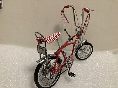 1960's COCA COLA HI-FLYER STING RAY BICYCLE 1/6 SCALE DIE 1960's COCA COLA HI-FLYER STING RAY BICYCLE 1/6 SCALE DIE