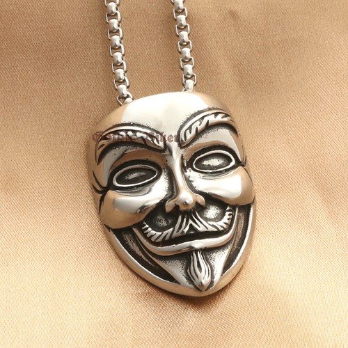 Mens Large V Guy Fawkes Mask Stainless Steel Pendant Gunpowder Plot For Vendetta - Picture 12 of 14