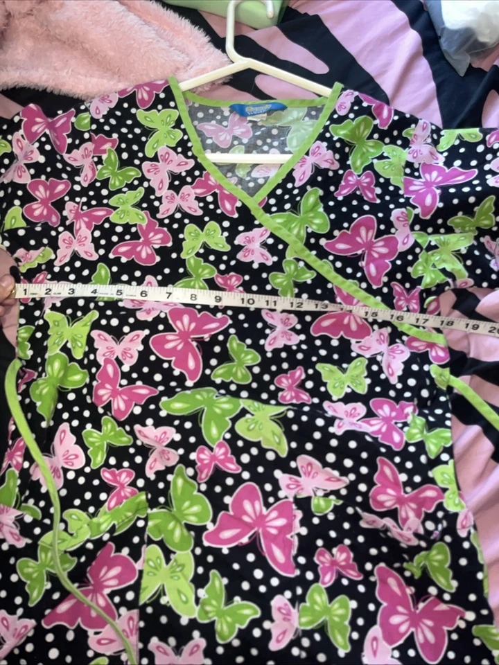 Exfoliantes de mariposa rosa y verde Foto 3 de 4