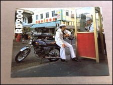 1976 Yamaha RD200 Motorcycle Bike Vintage Original Sales Brochure Folder