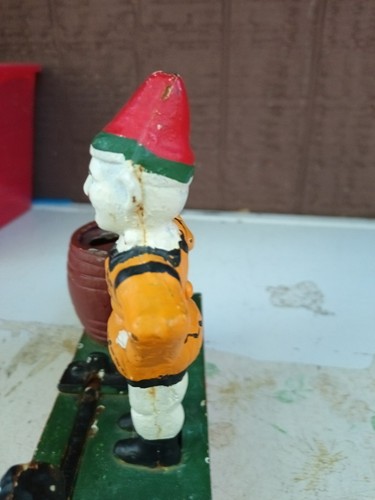 Vintage Cast metal Painted Trick Dog Mechanical Metal Bank Clown/Dog - Picture 14 of 17