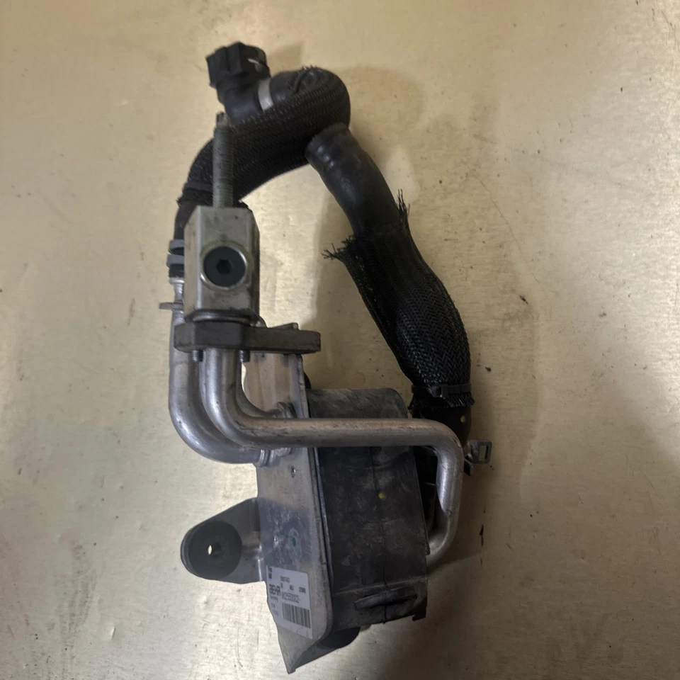 Chevrolet Volt 2011 - 2015 Battery Cooler 25937422 OEM - Image 4 of 4