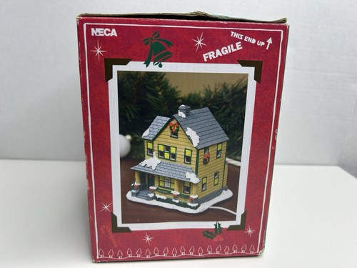 A Christmas Story Ralphie's House NECA Light Up Resin House Missing Light - Bild 2 von 12