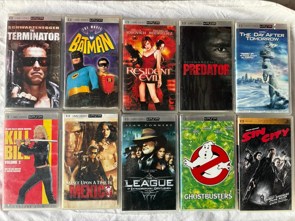 PSP UMD VIDEO LOT 28 MOVIES N Cases some Loose. FAMILY ACTION COMEDY HORROR Foto 3 de 4