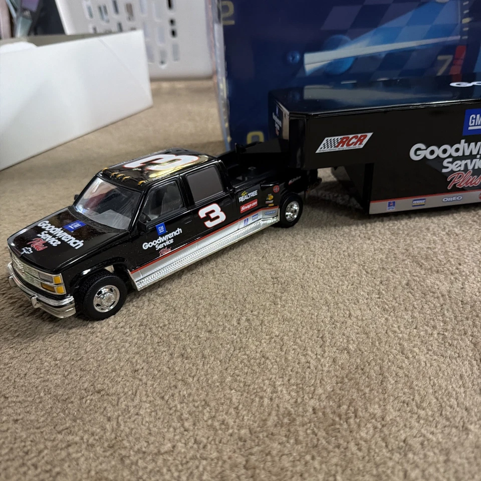 Brookfield Collectors Guild Dale Earnhardt Складской Автомобиль Экипажная Кабина и Шоу Прицеп - Изображение 2 из 4