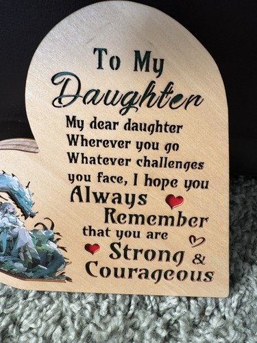 DAUGHTER, WHERE EVER YOU GO, WHATEVER YOU…7” LED LIGHT USB WOODEN HEART -NEW - Picture 3 of 8