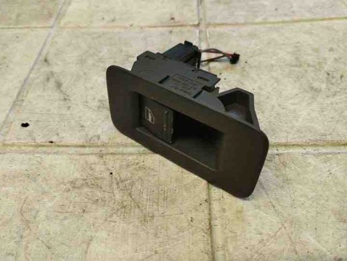 VW TOUAREG 7LA, 7L6, 7L7 Schalter für Fensterheber hinten rechts 18233814