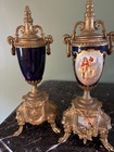 antique porcelain urns — photo 5