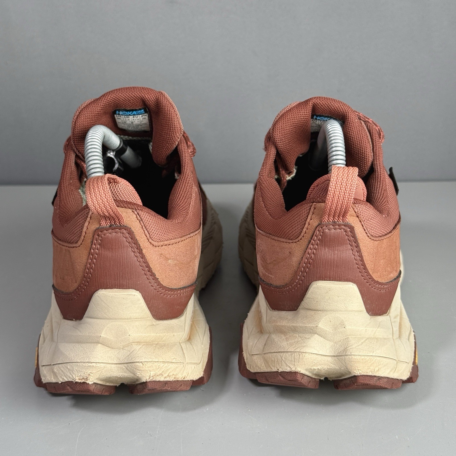 Hoka One Anacapa Low GORE-TEX Womens Size 9B Low Hot Sauce thumbnail 4