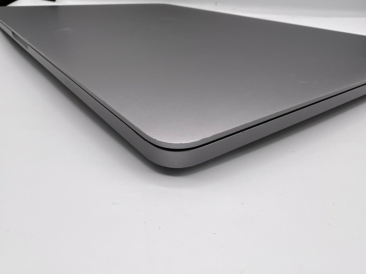 Apple MacBook Pro A1990 15 Apple MacBook Pro A1990 15