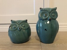 Coppia di gufi in ceramica firmati J Line