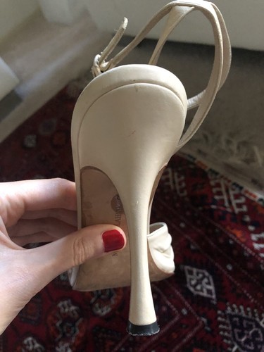 MANOLO BLAHNIK BEIGE ANKLE STRAP SANDALS SIZE US 8 EU 38 - Picture 8 of 12