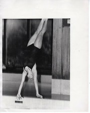 Original Press Photo Diving Alison Childs full stretch midair dive 1978 (2)