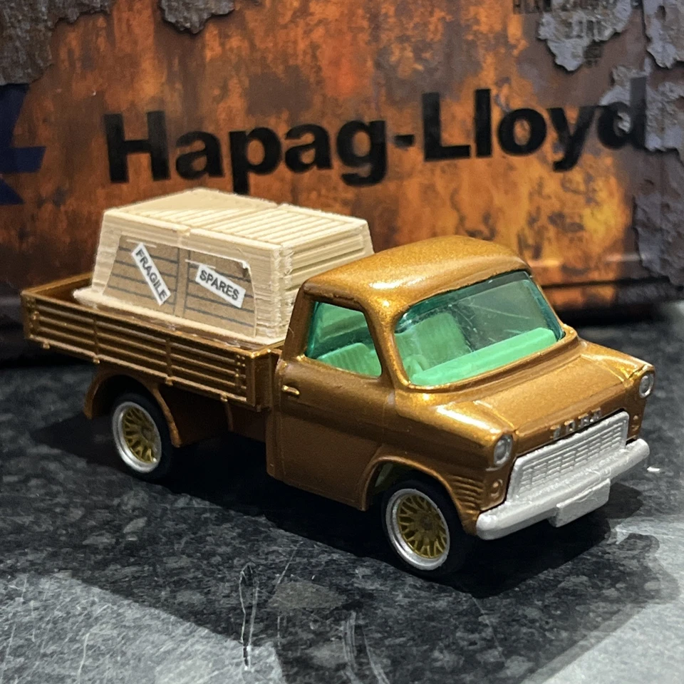 Matchbox Ford Transit mk1 pick up truck Custom Restoration - Image 4 of 4