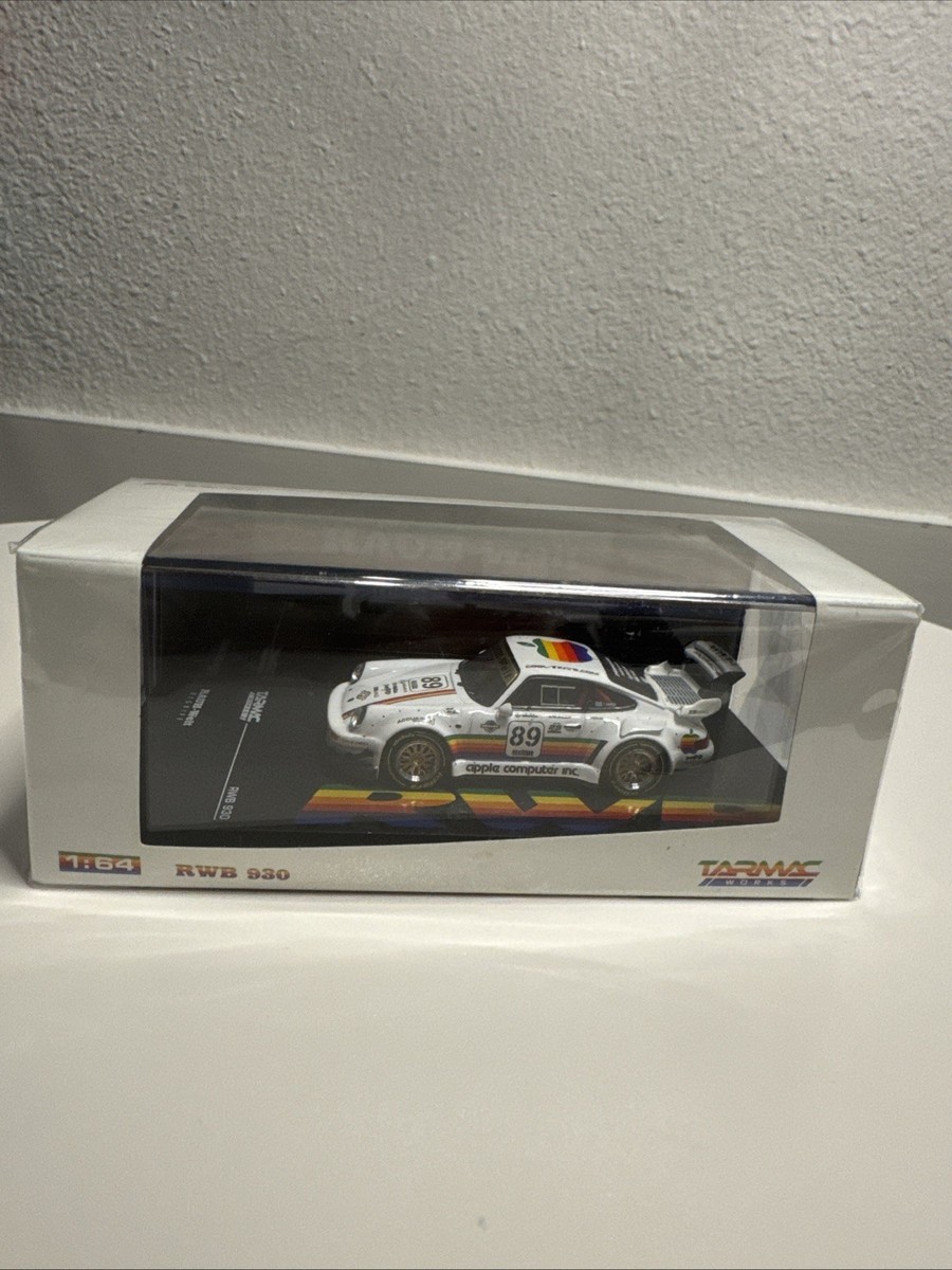 TARMAC Works 1:64 Porsche 930 Rauh Welt Begriff RWB Apple