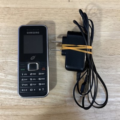 Samsung SGH-S125G - Black and Silver ( TracFone ) Cellular - Bundled    Y0291