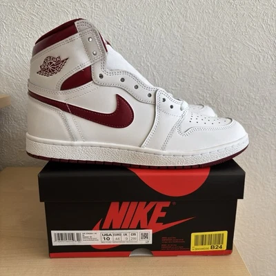 Nike Air Jordan 1 Retro High '85 OG 'Metallic Burgundy'_US 10 EU 44_BQ4422 161 - Bild 1 von 4