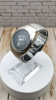 Bruno Banani MIR MISSION ISA Swiss Quarz Herren Armbanduhr in guter Erhaltung