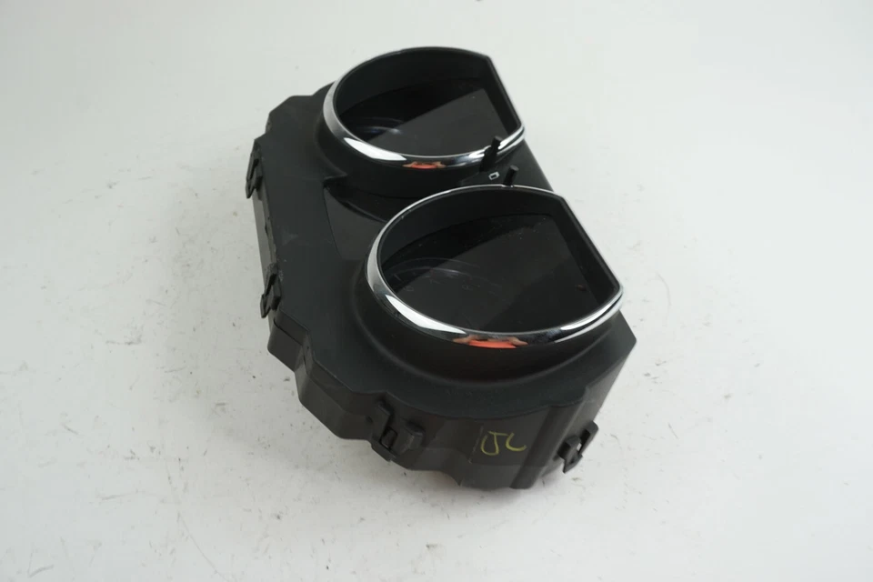 Nissan Versa 2014 velocímetro calibre grupo fabricante de equipos originales Foto 3 de 4