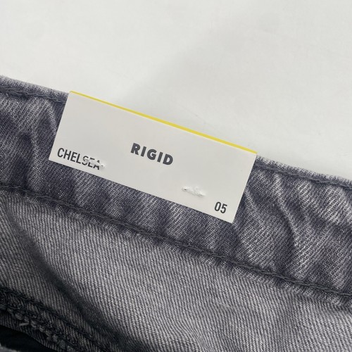Refuge Denim Size 5 Chelsea High Rise Destroyed Rigid Denim Shorts - Picture 6 of 10