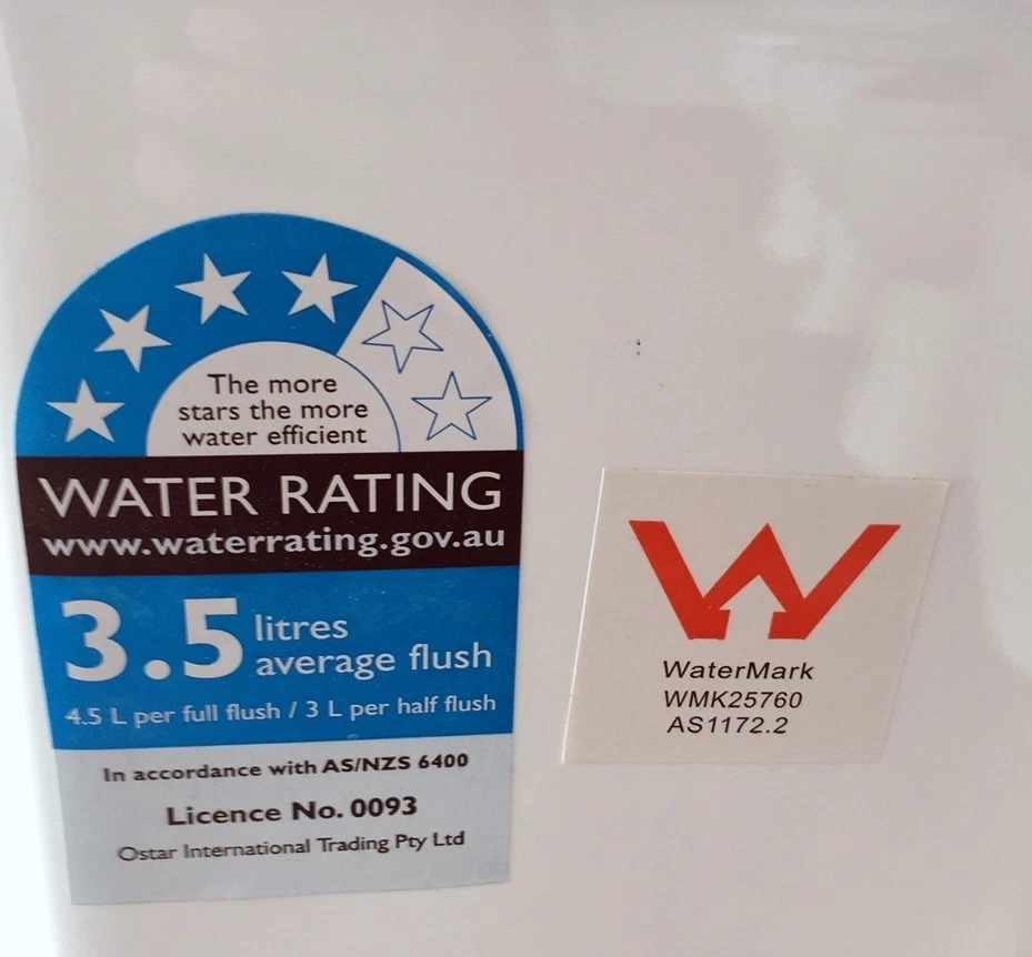 RIMLESS ! 4 STAR VITREOUS CHINA SOFT CLOSE TOILET SUITE P/S TRAP - image 2 of 4