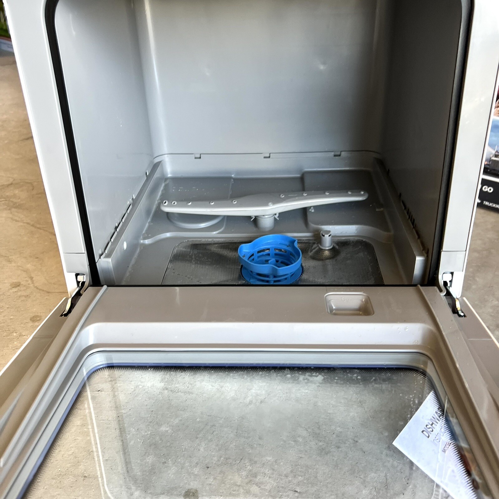 COMFEE' Countertop Dishwasher, Portable Dishwasher with 6L Builtin