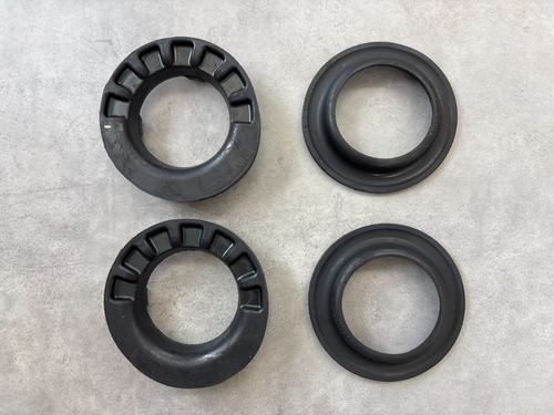 Toyota Genuine OEM ECHO NCP13 NCP12 SCION NCP31 NCP61 Insulator Rear Coil Spring - Picture 5 of 6