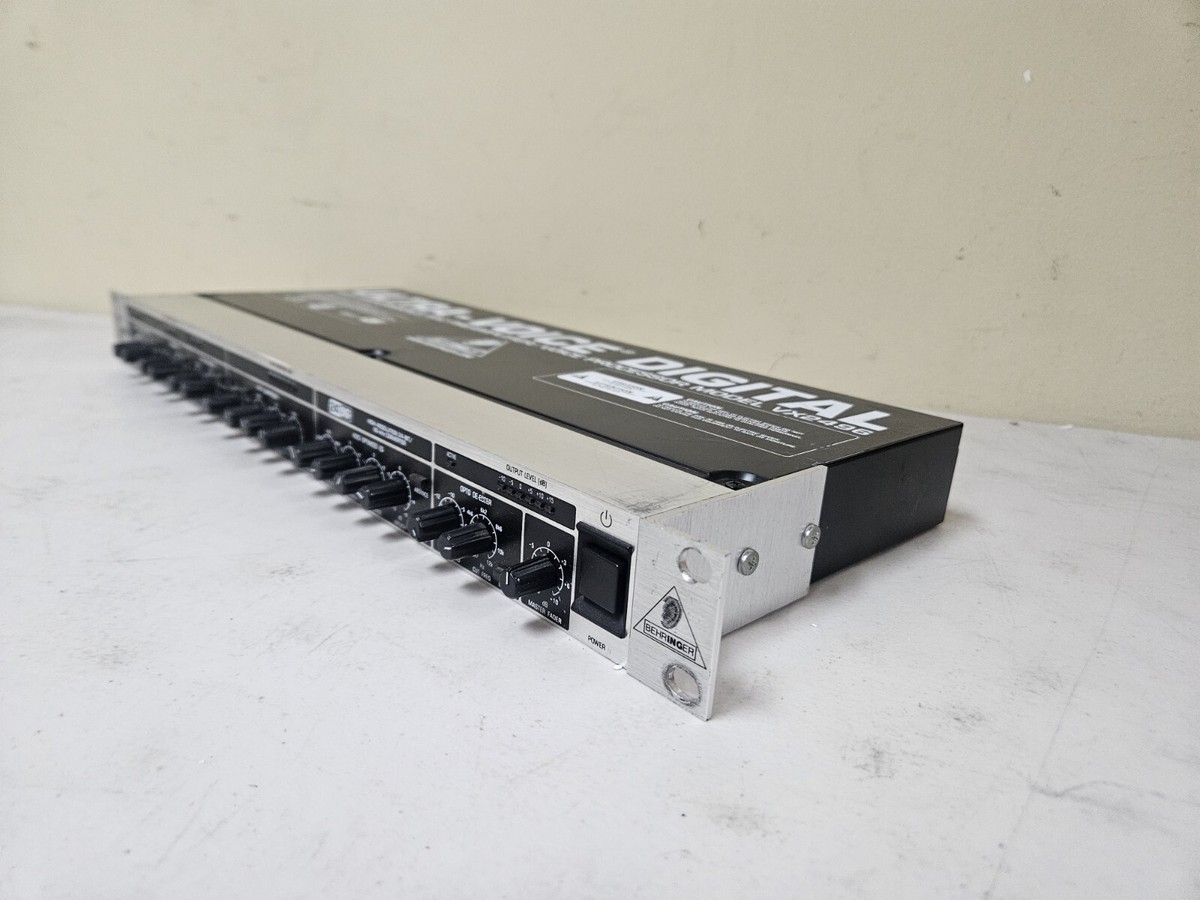 BEHRINGER VX2496 ULTRA VOICE DIGITAL PROCESSOR 24 BIT PARTS OR