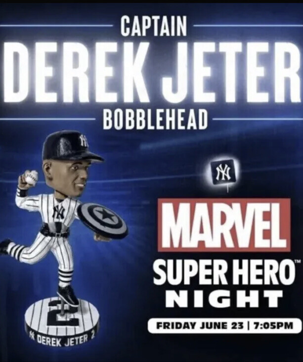 記念グッズ Derek Jeter bobblehead 2023 Derek Jeter Yankees Marvel Captain America Bobblehead