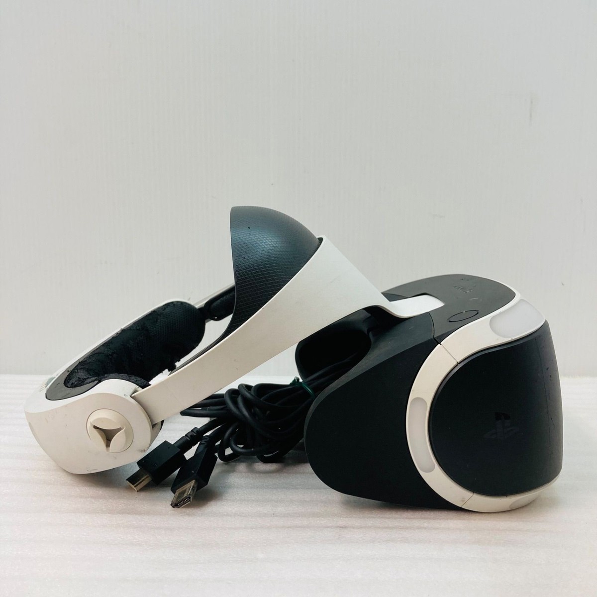 PSVR CUH-ZVR2 VR Headset Only for PS4 PS5 PlayStation Black White