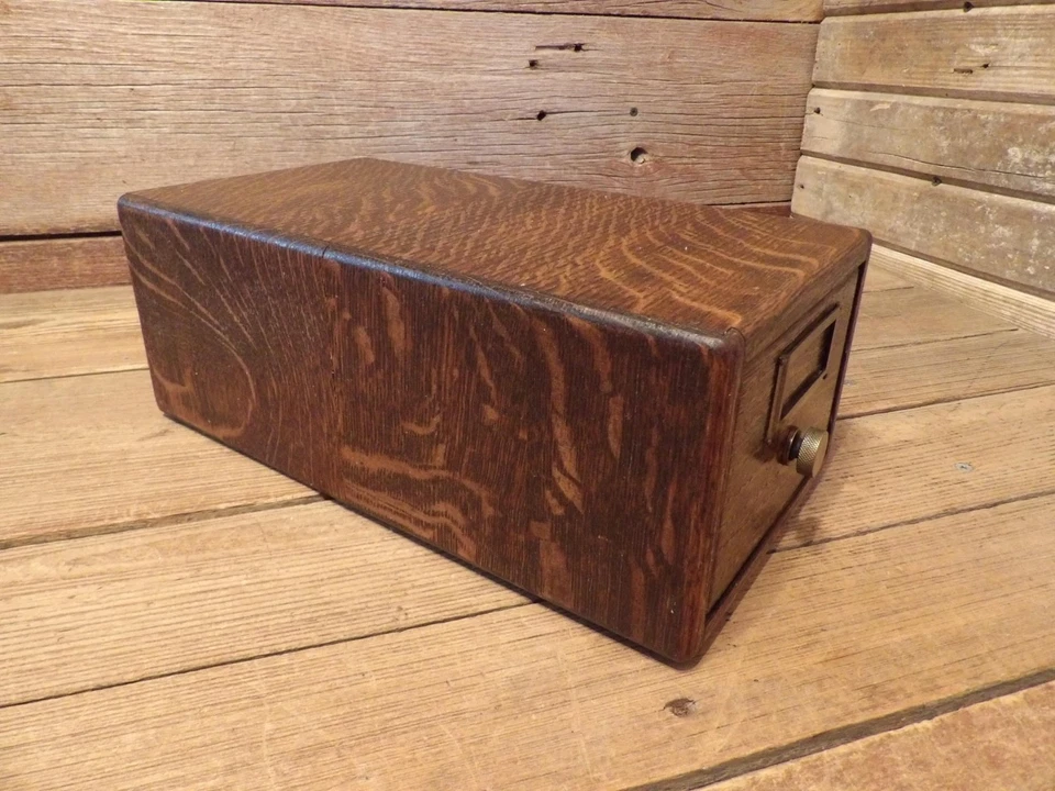 DE COLECCIÓN OFICINA INDUSTRIAL 1 CAJÓN MADERA/LATÓN Manija ARMARIO ARCHIVADOR - ¡HERMOSO! Foto 3 de 4