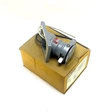 Hubbell Killark KRS-20-SU78 20Amp 115-230 Vac Recepticle (New)