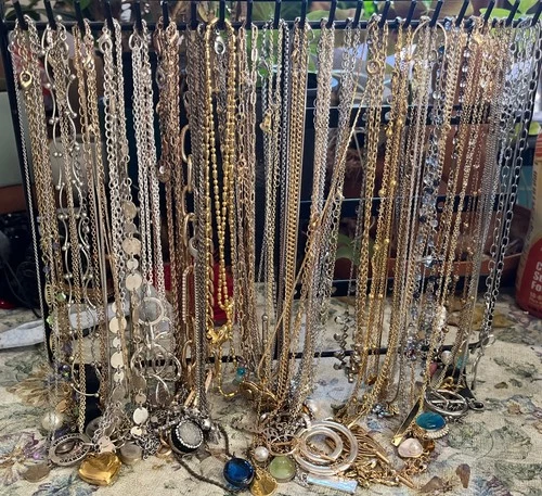Lot of Vintage and Modern Fashion and Costume Jewelry 60+ All Wearable Necklaces