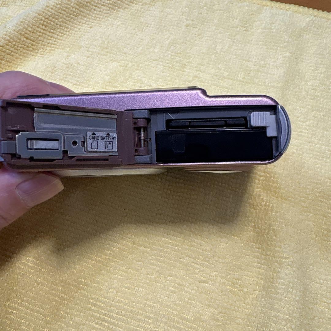 Panasonic DMC-FX8 ピンク水中写真が撮れるケース、SDカード付き Panasonic DMC-FX8 Pink Waterproof Camera Case with SD Card